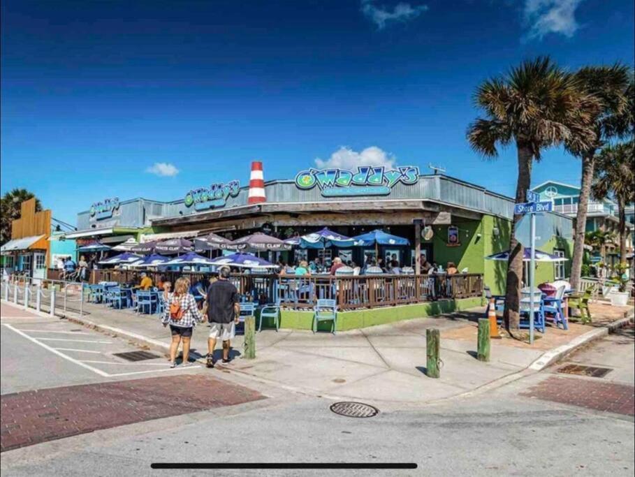 In The Center Of Gulfport, Min Away From The Beach! Saint Petersburg Eksteriør billede
